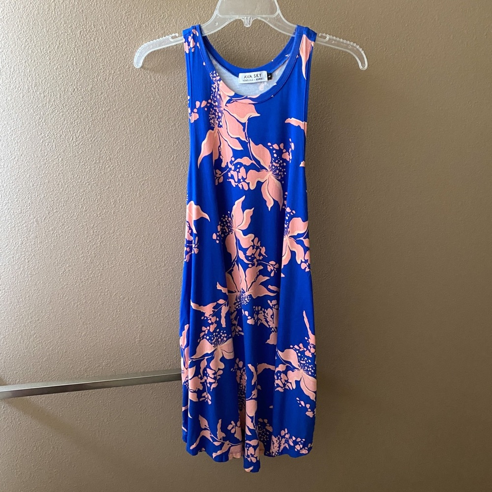 Ava Sky Dress Deja - Blue with Salmon Flowers